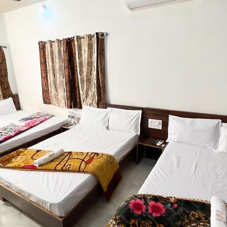 Hotel Rudraksh Ujjain Exterior foto