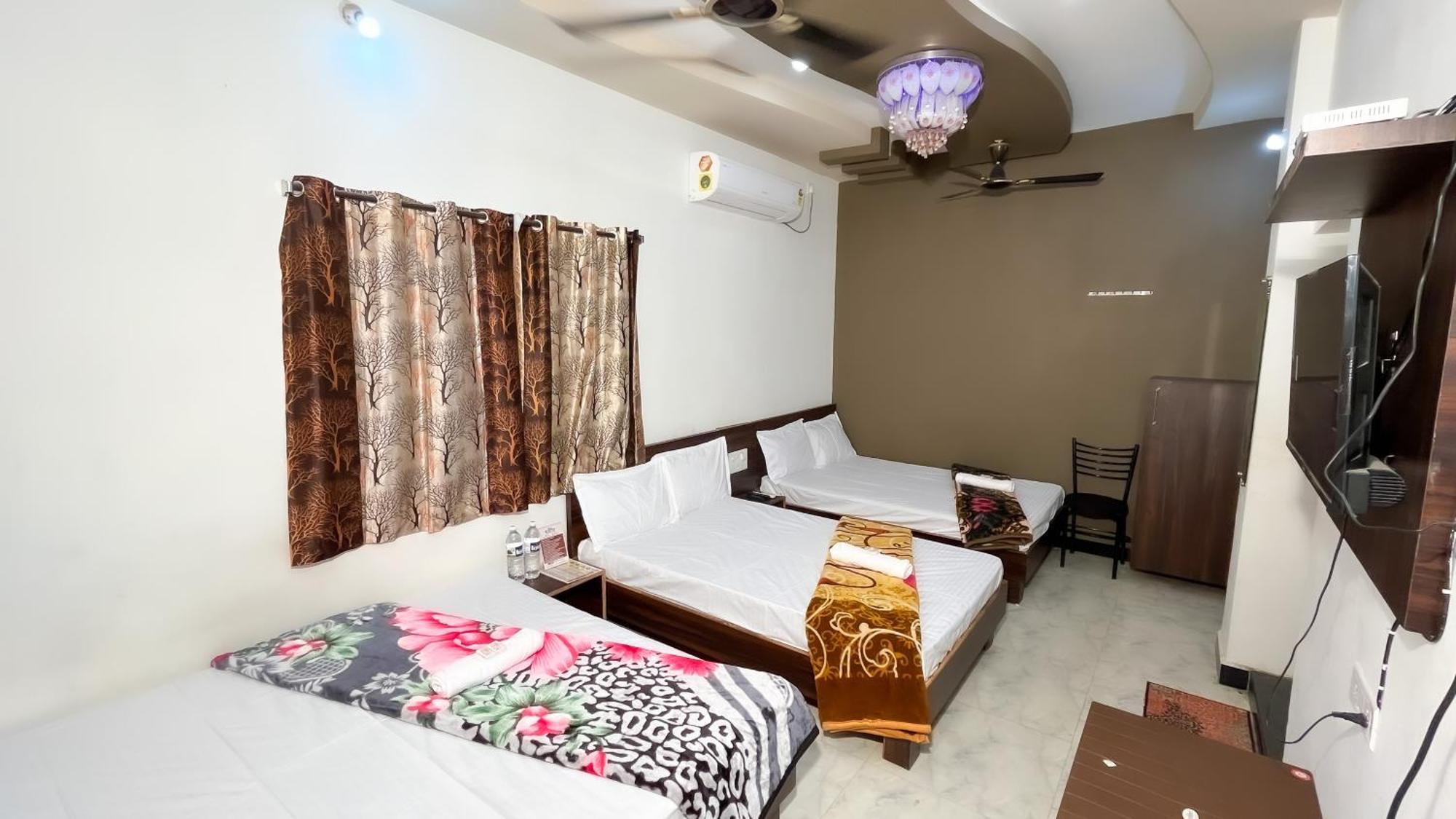 Hotel Rudraksh Ujjain Exterior foto
