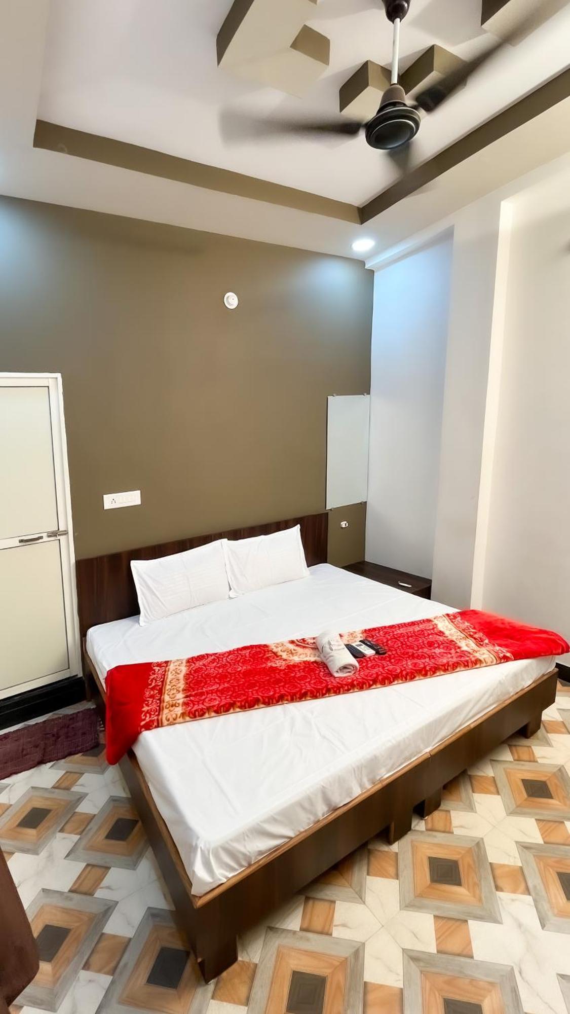 Hotel Rudraksh Ujjain Exterior foto